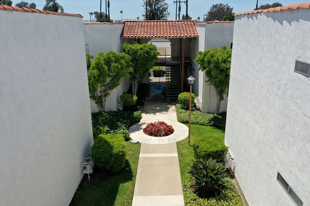21-Walkway-1
