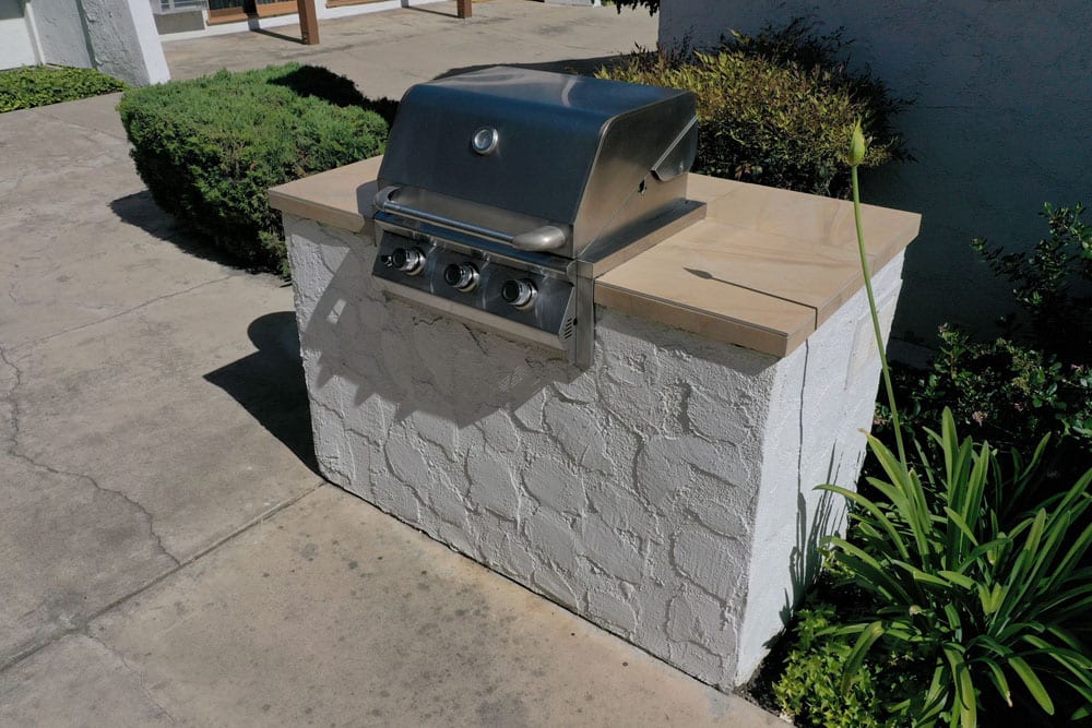 default Apartments in Tustin CA - Las Casa Apartments - Stainless Steel Outdoor Grill