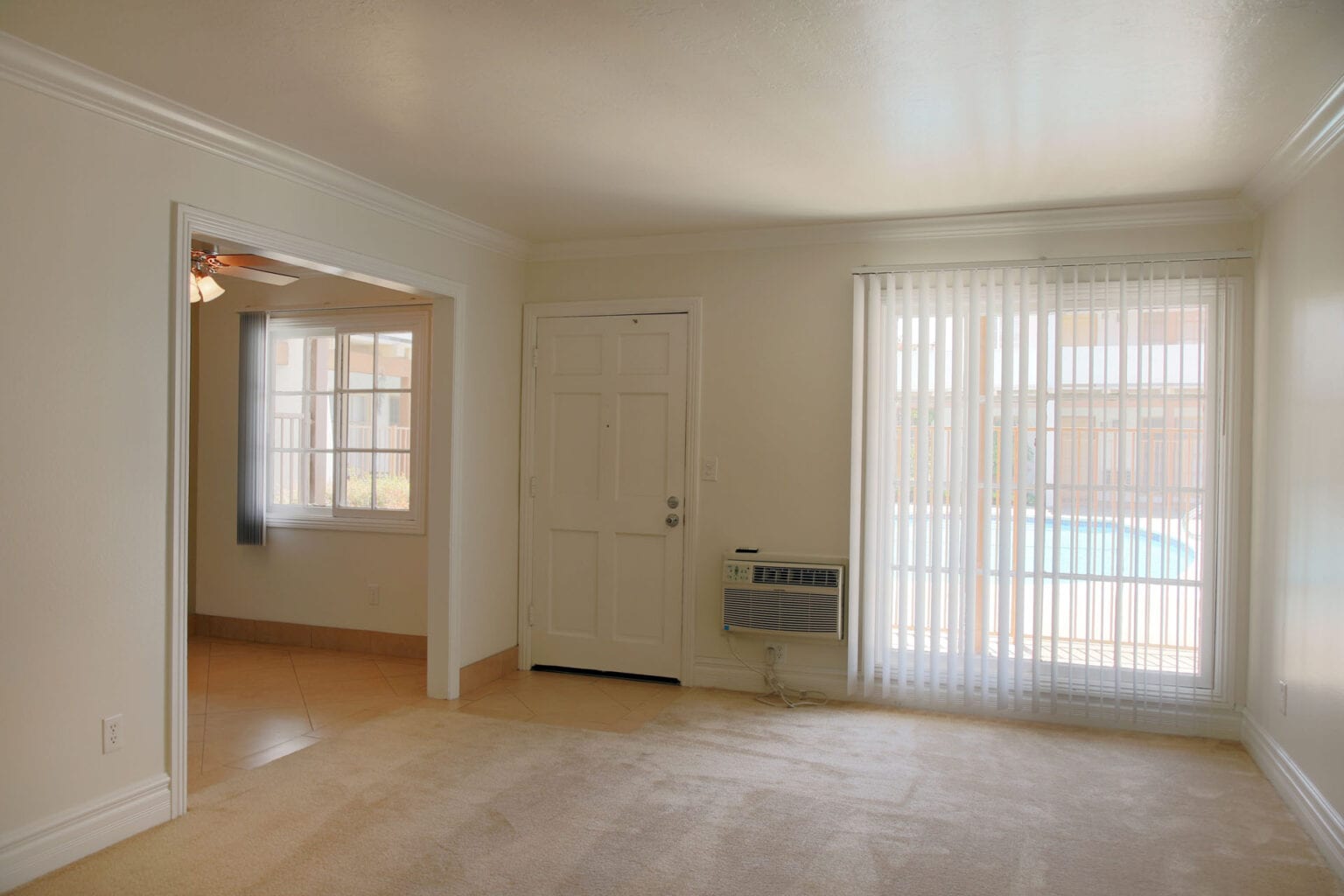 Tustin, CA Apartments for Rent Las Casas Amenities